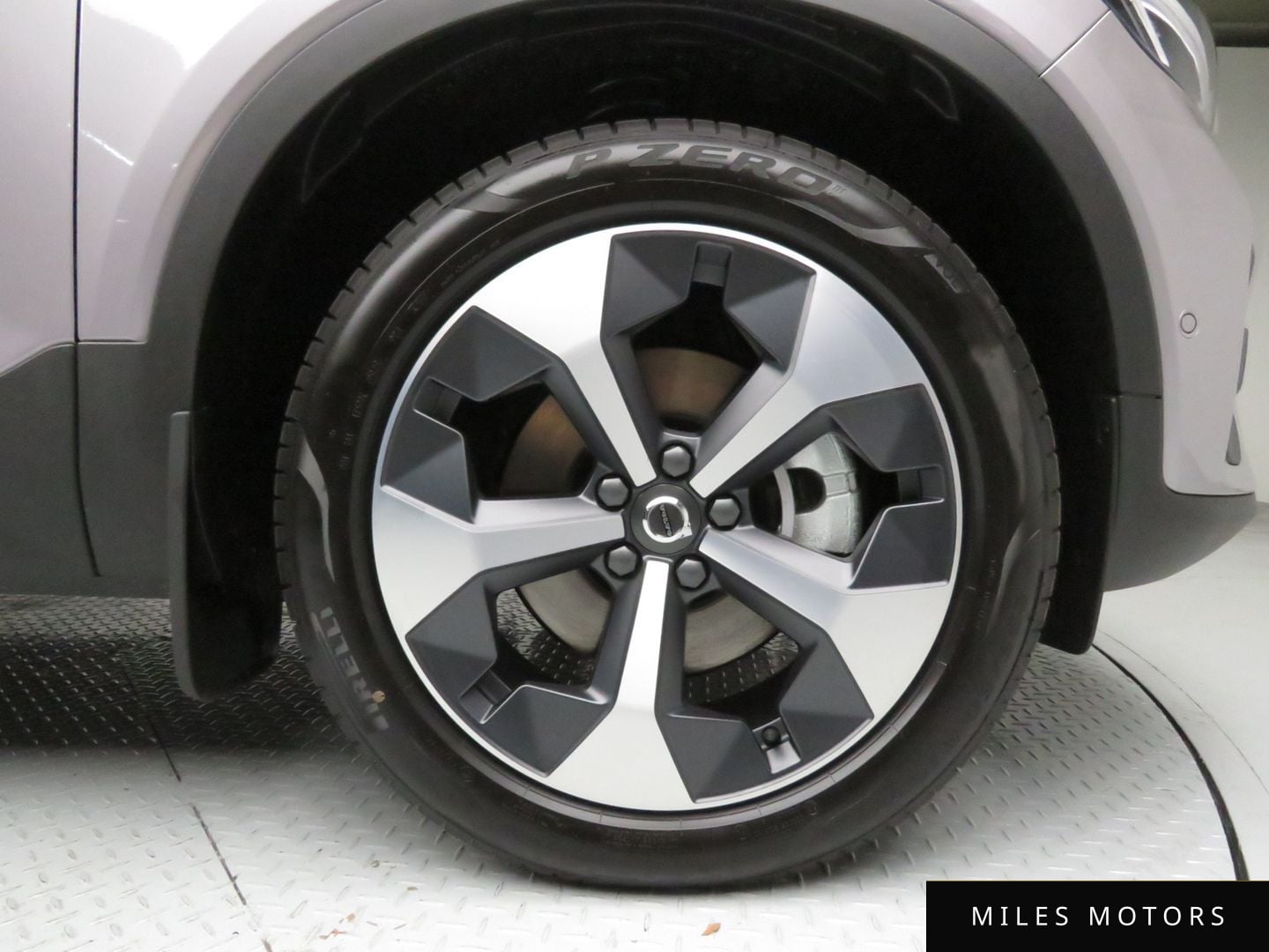 Volvo XC40 2026 — миниатюра 5