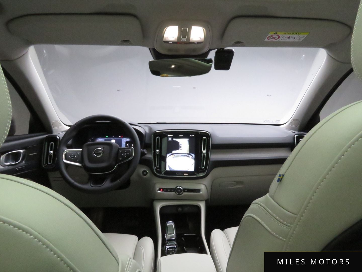 Volvo XC40 2026 — миниатюра 7