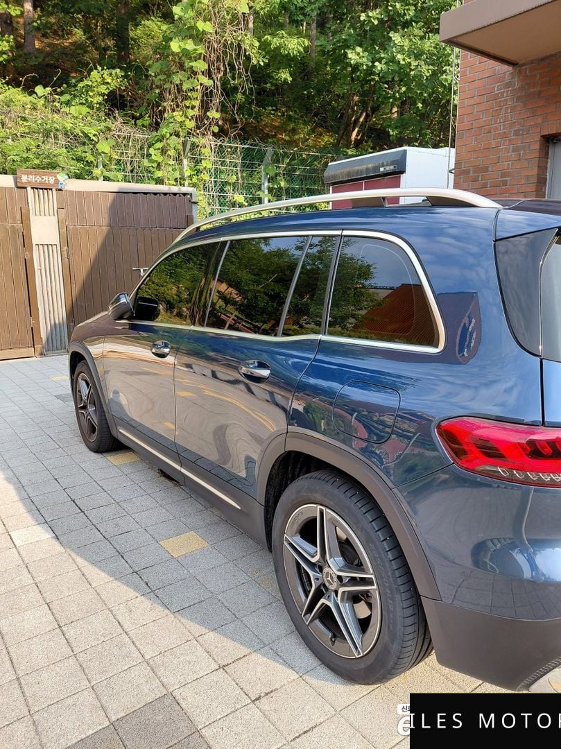 Mercedes-Benz GLB-Class X247 2023 — миниатюра 4