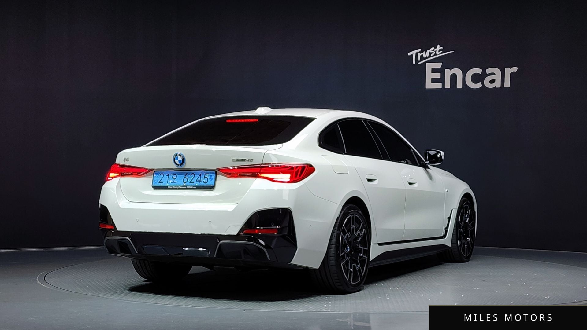 BMW i4 2025 — миниатюра 2