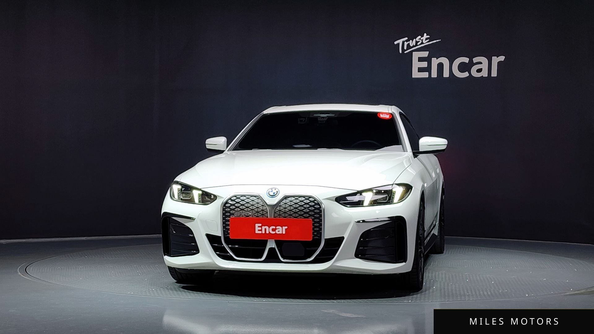 BMW i4 2025 — миниатюра 3