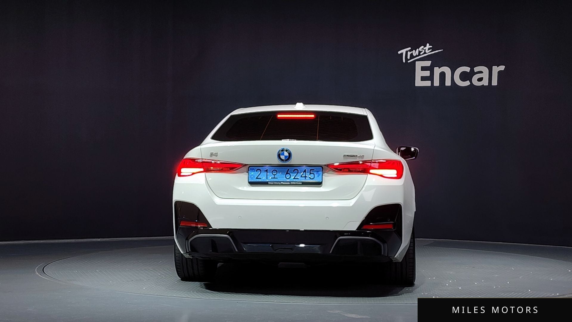 BMW i4 2025 — миниатюра 4
