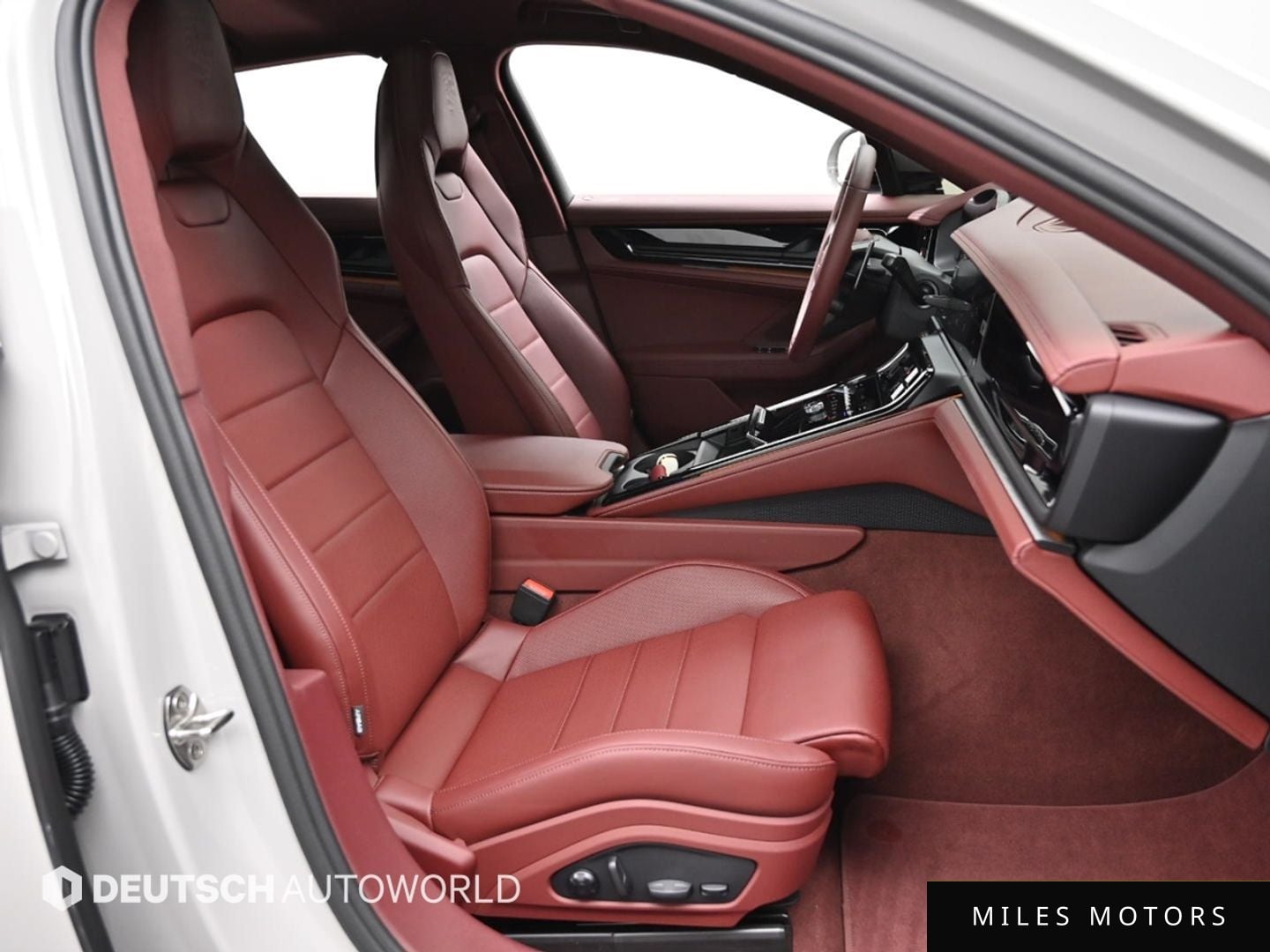 Porsche Panamera 2026 — миниатюра 10