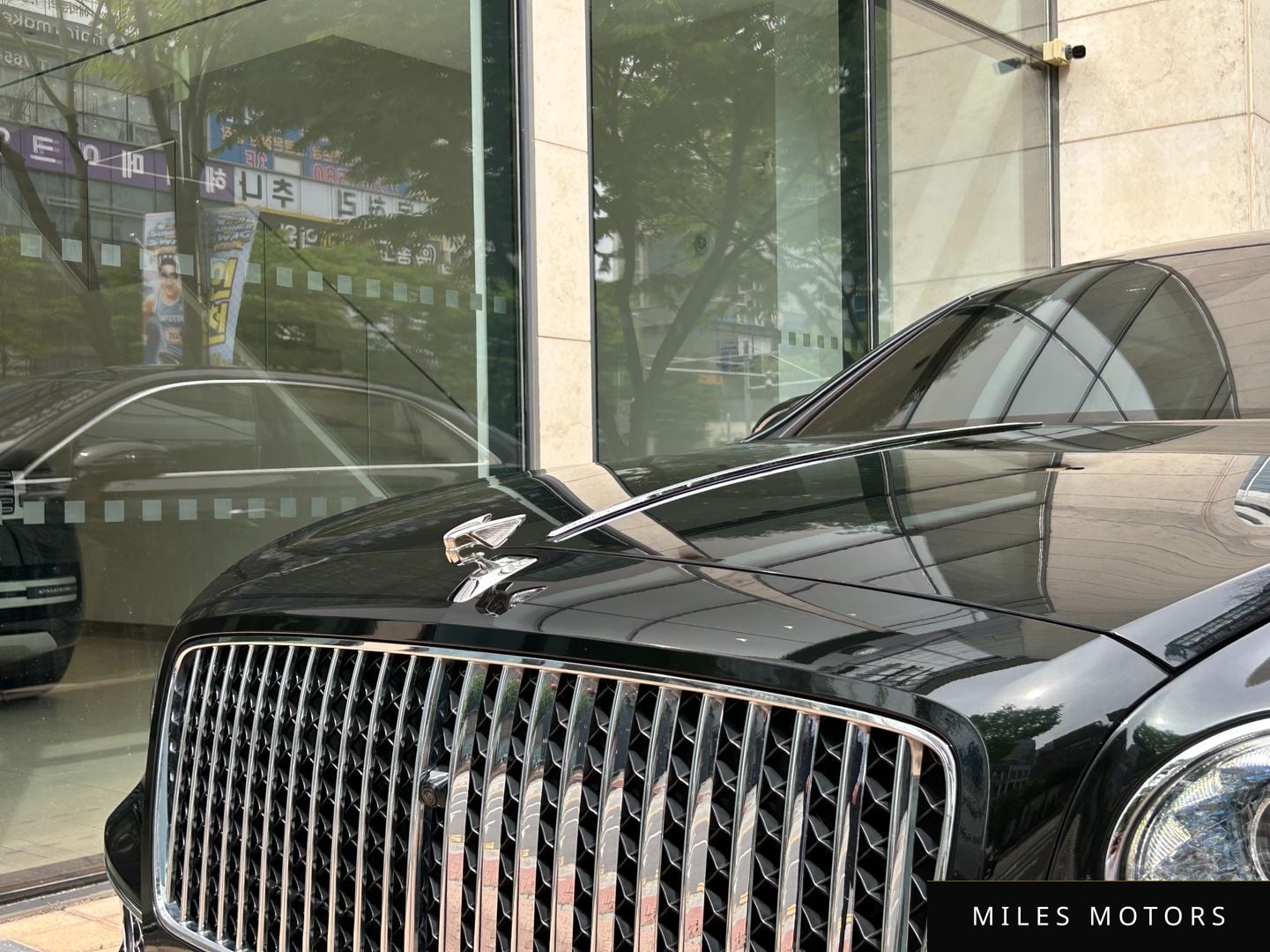 Bentley Flying Spur 2021 — миниатюра 3