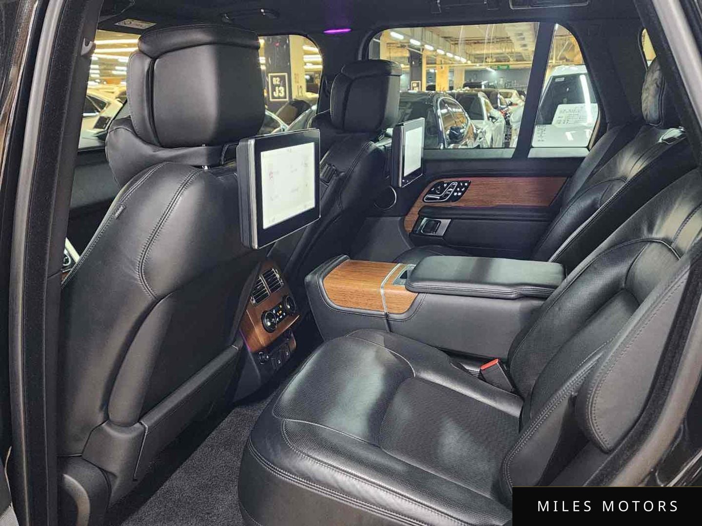 Land Rover Range Rover 2018 — миниатюра 9