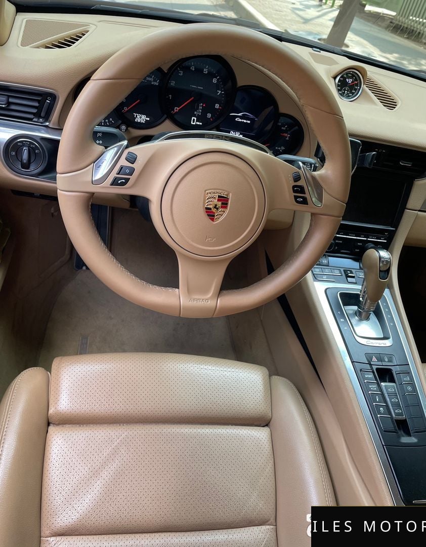 Porsche 911 2013 — миниатюра 7