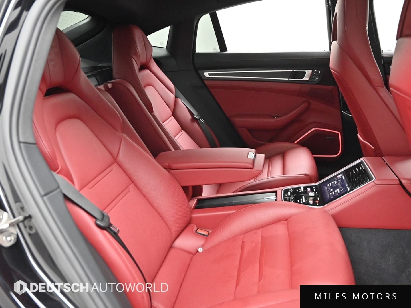 Porsche Panamera 2022 — миниатюра 12