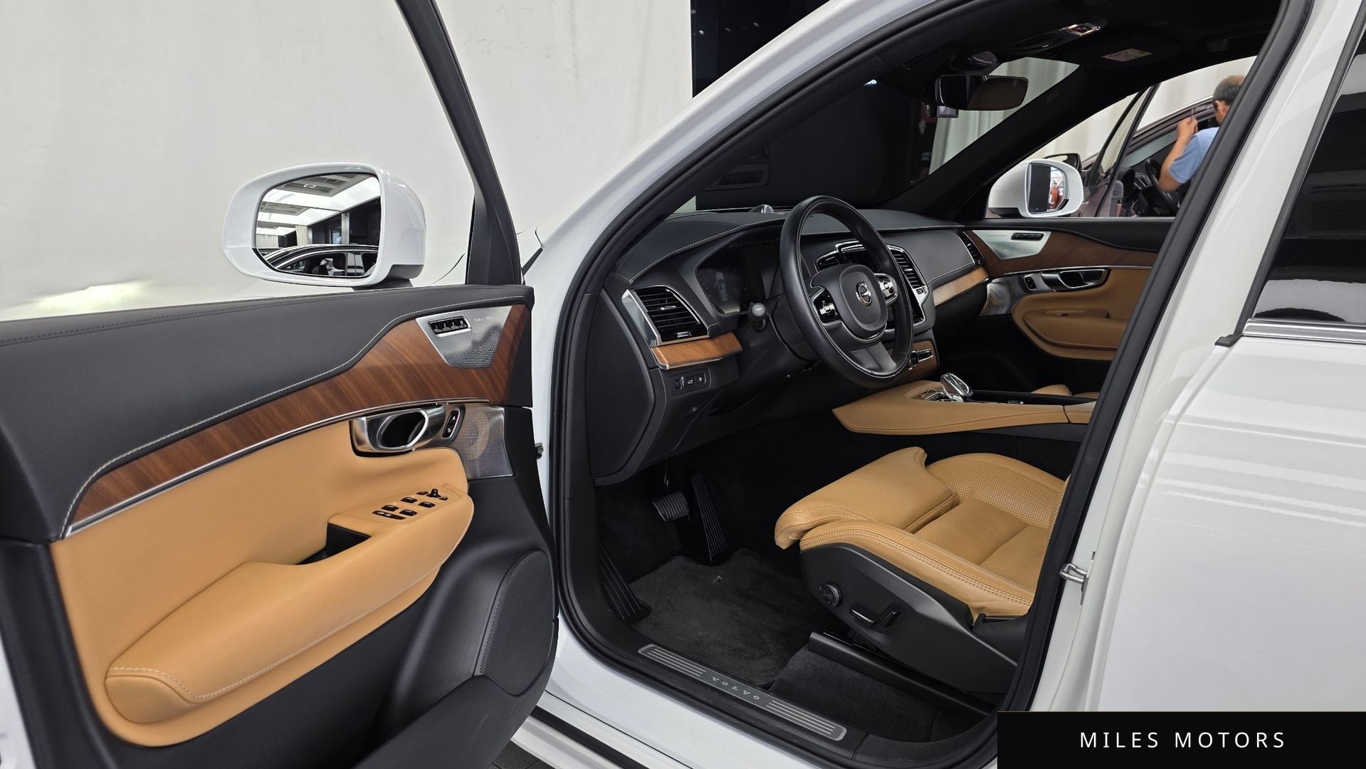 Volvo XC90 2020 — миниатюра 10