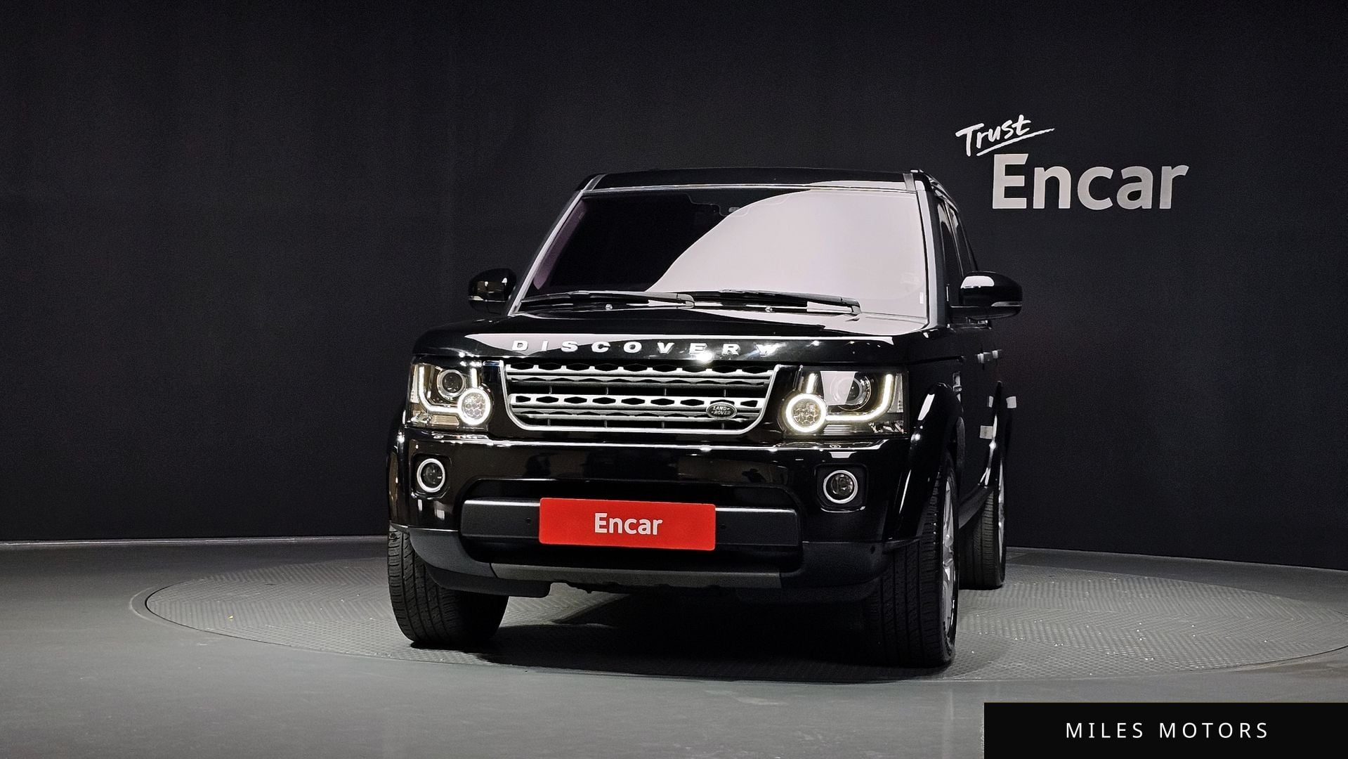 Land Rover Discovery 2015 — миниатюра 3