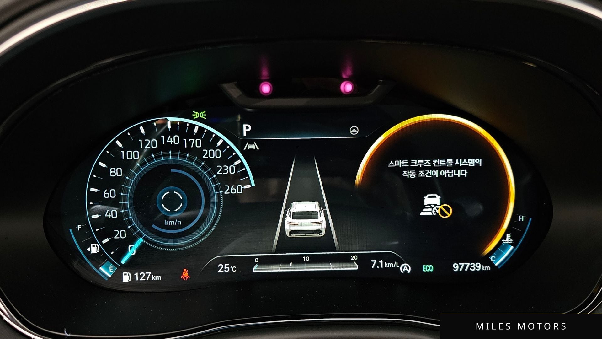 Genesis GV70 2021 — миниатюра 10