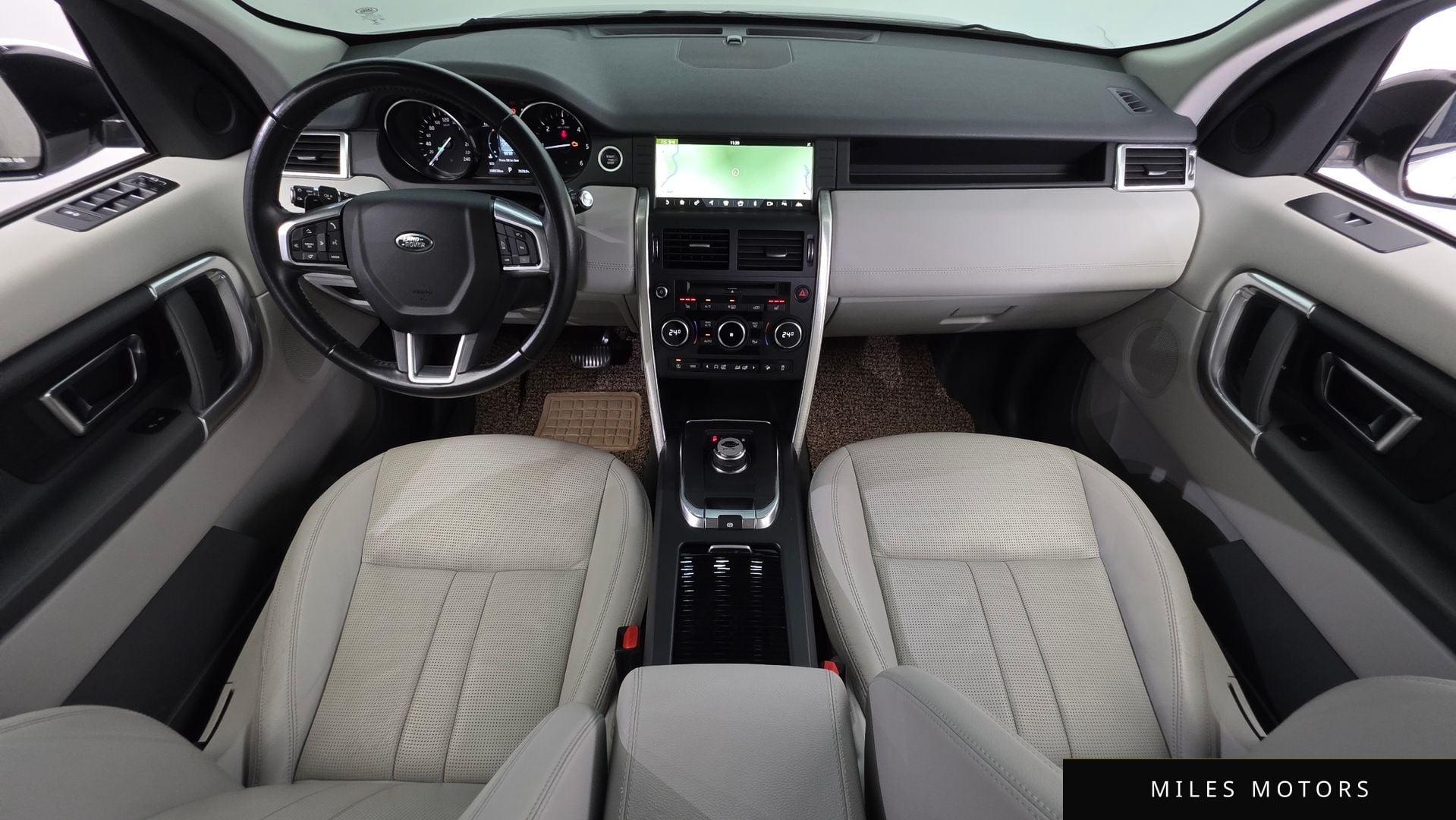 Land Rover Discovery Sport 2018 — миниатюра 10