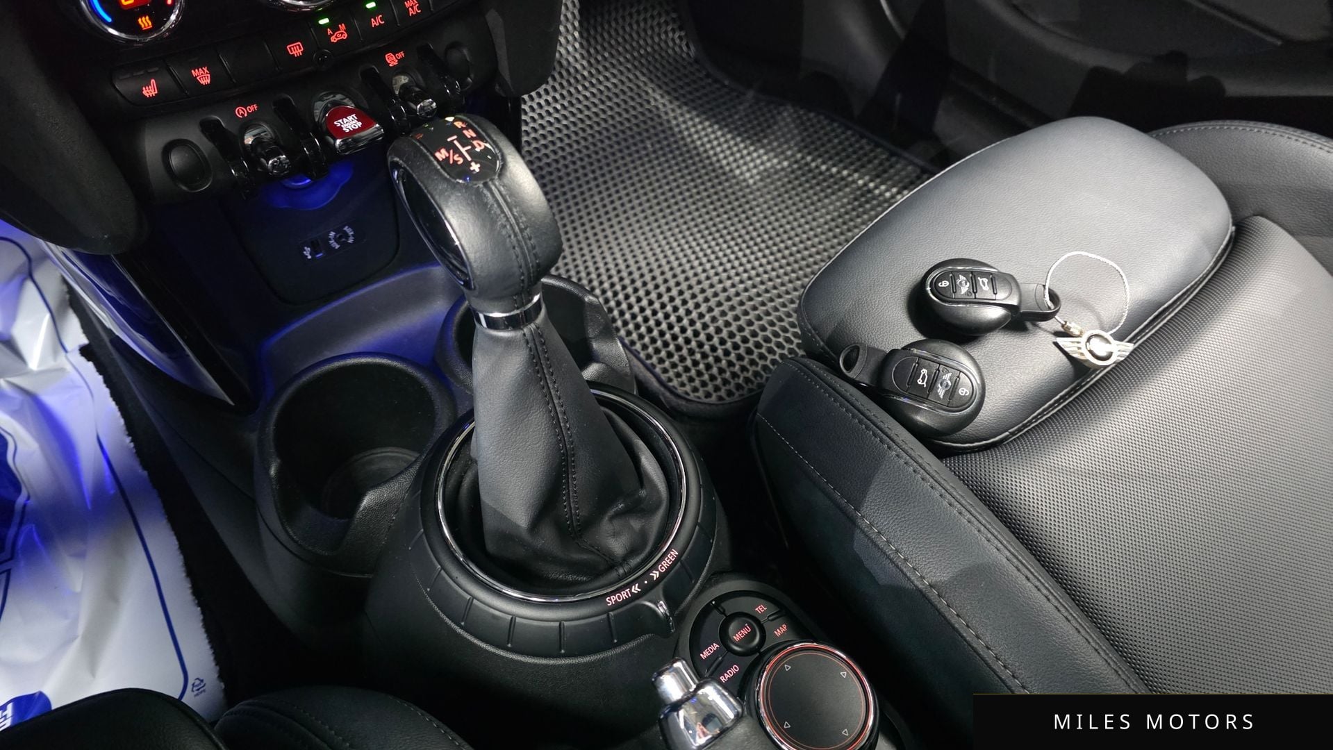 MINI Cooper 2015 — миниатюра 9