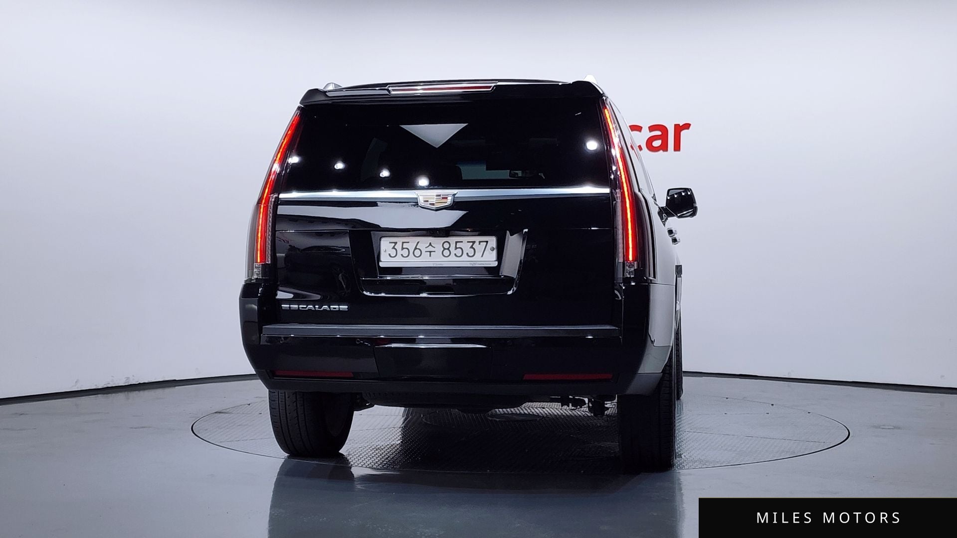 Cadillac Escalade 2019 — миниатюра 3