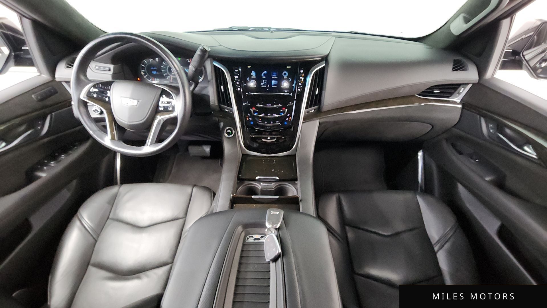 Cadillac Escalade 2019 — миниатюра 9