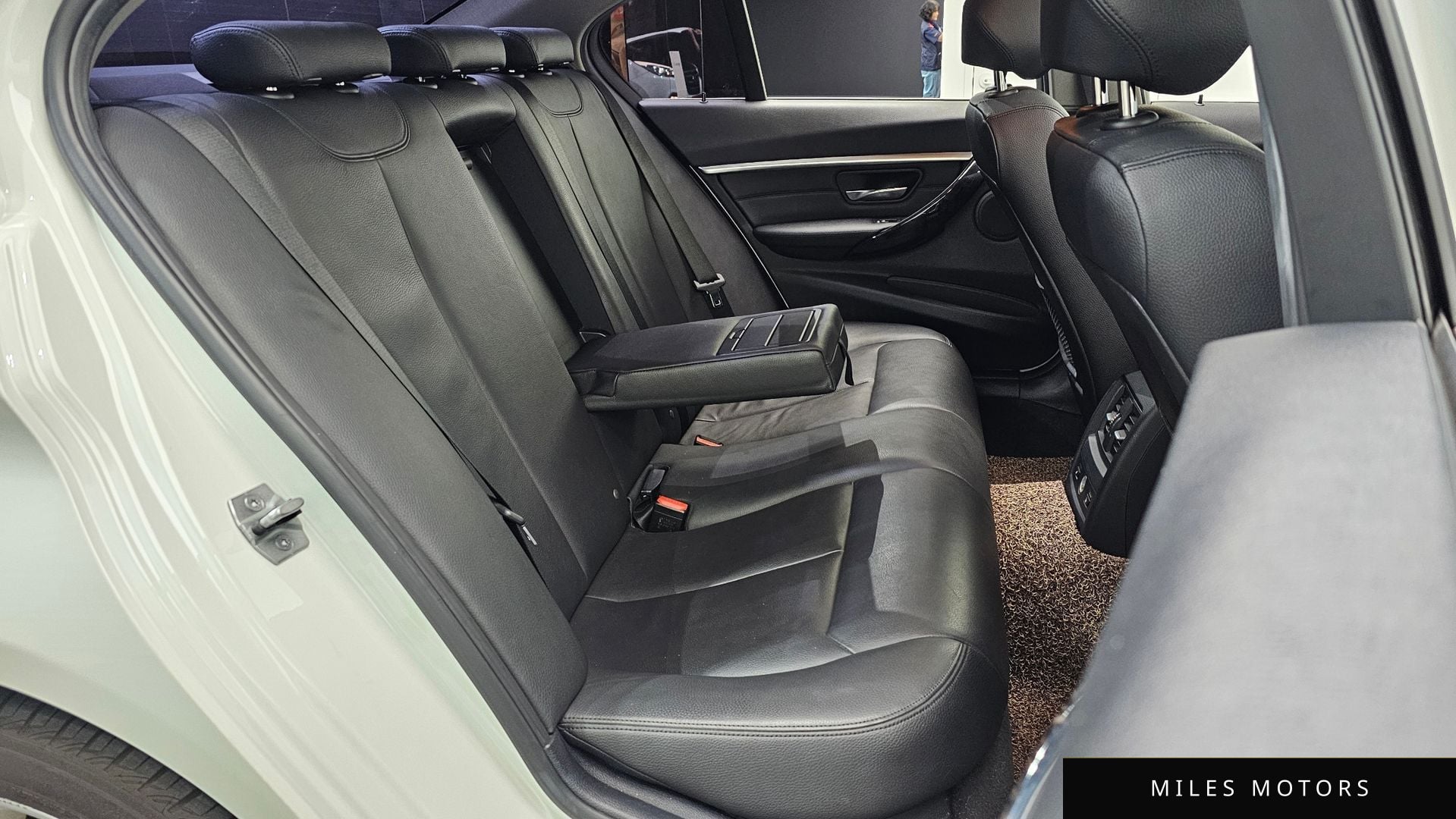 BMW 3 Series (F30) 2016 — миниатюра 11
