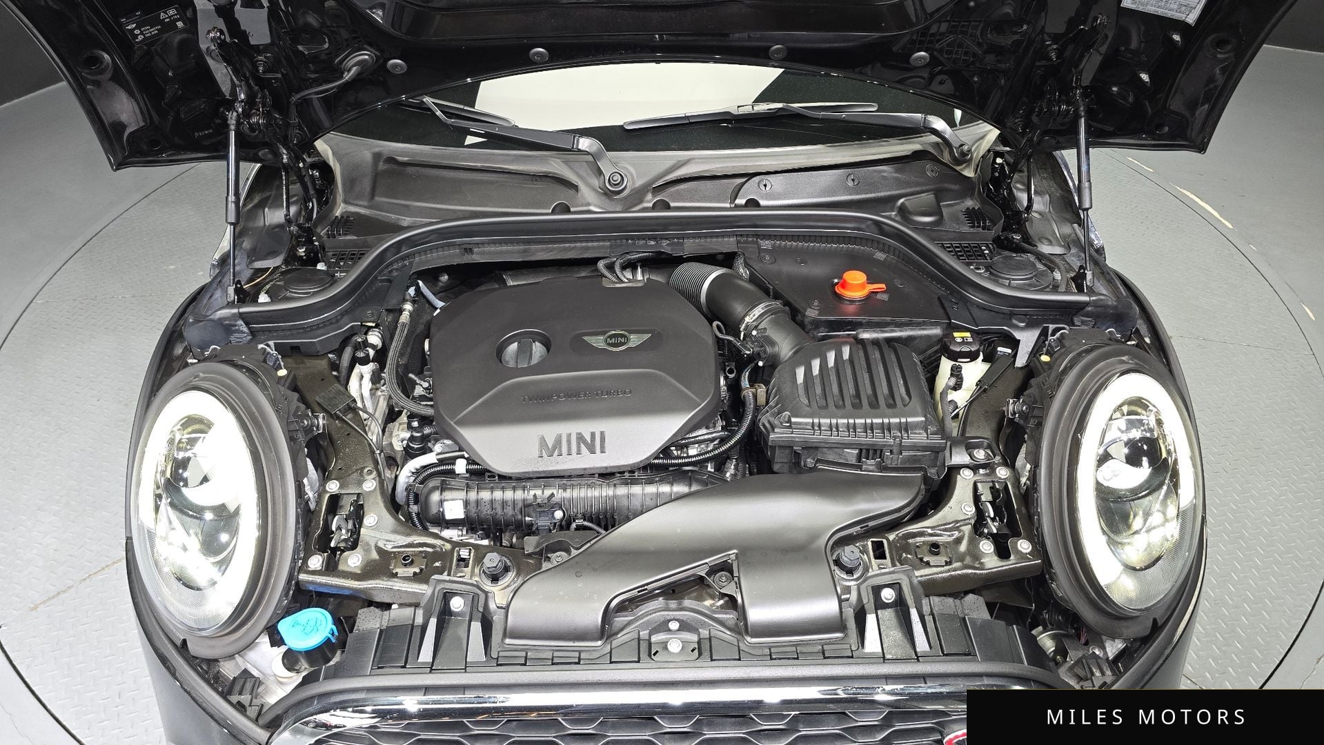 MINI Cooper Convertible 2017 — миниатюра 6