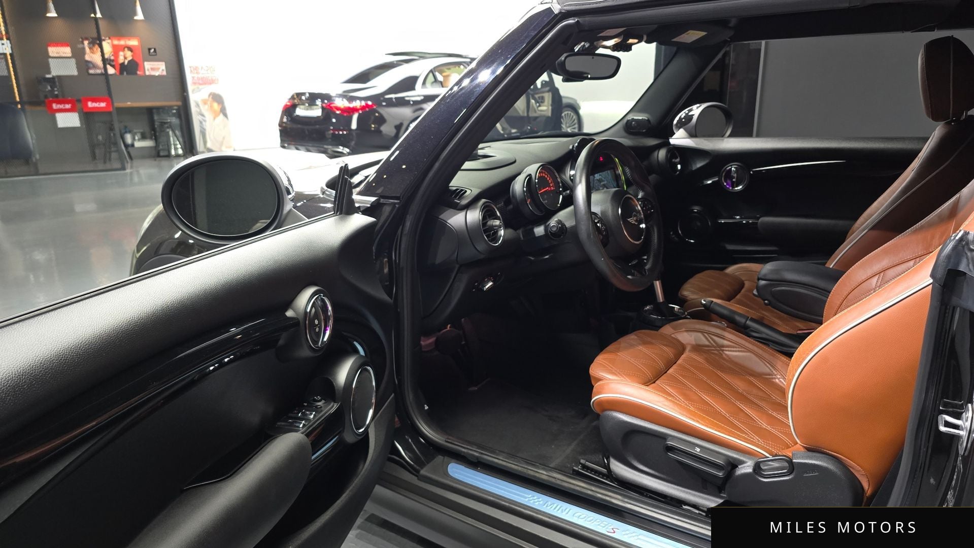 MINI Cooper Convertible 2017 — миниатюра 10
