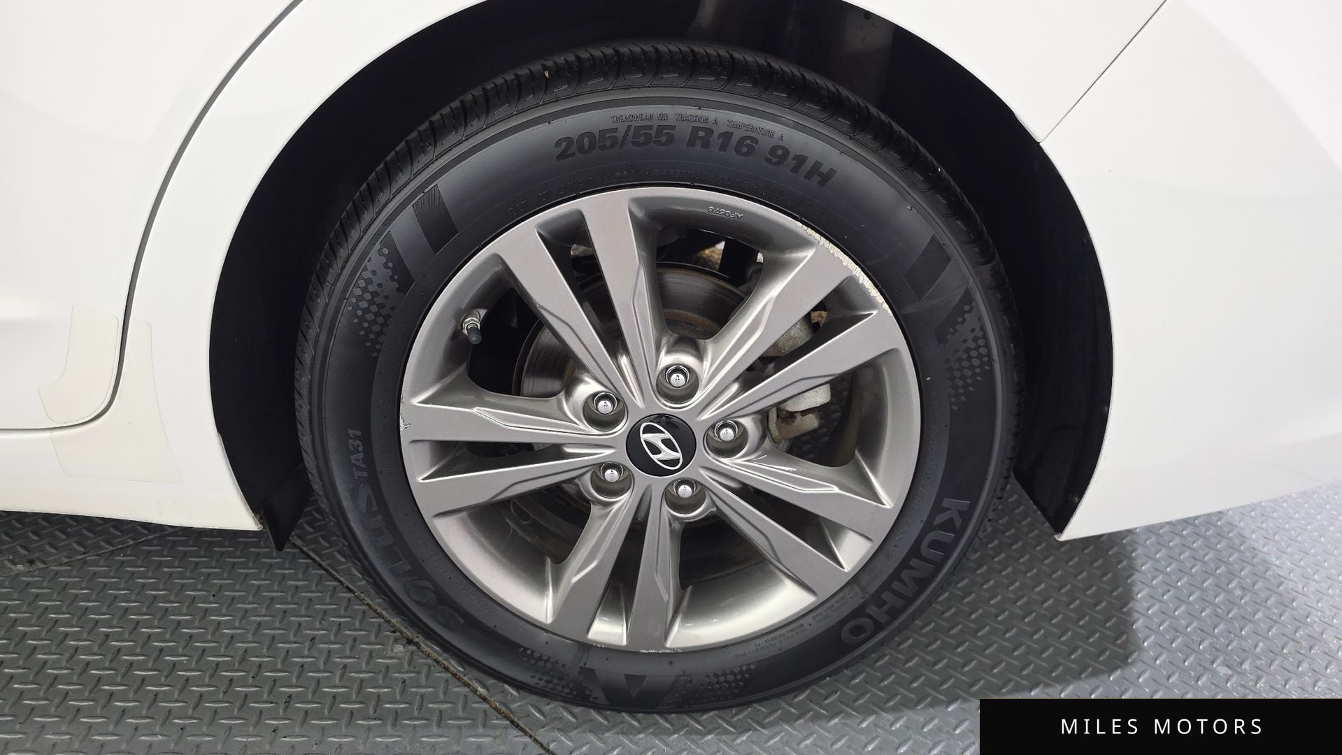 Hyundai AVANTE 2016 — миниатюра 7