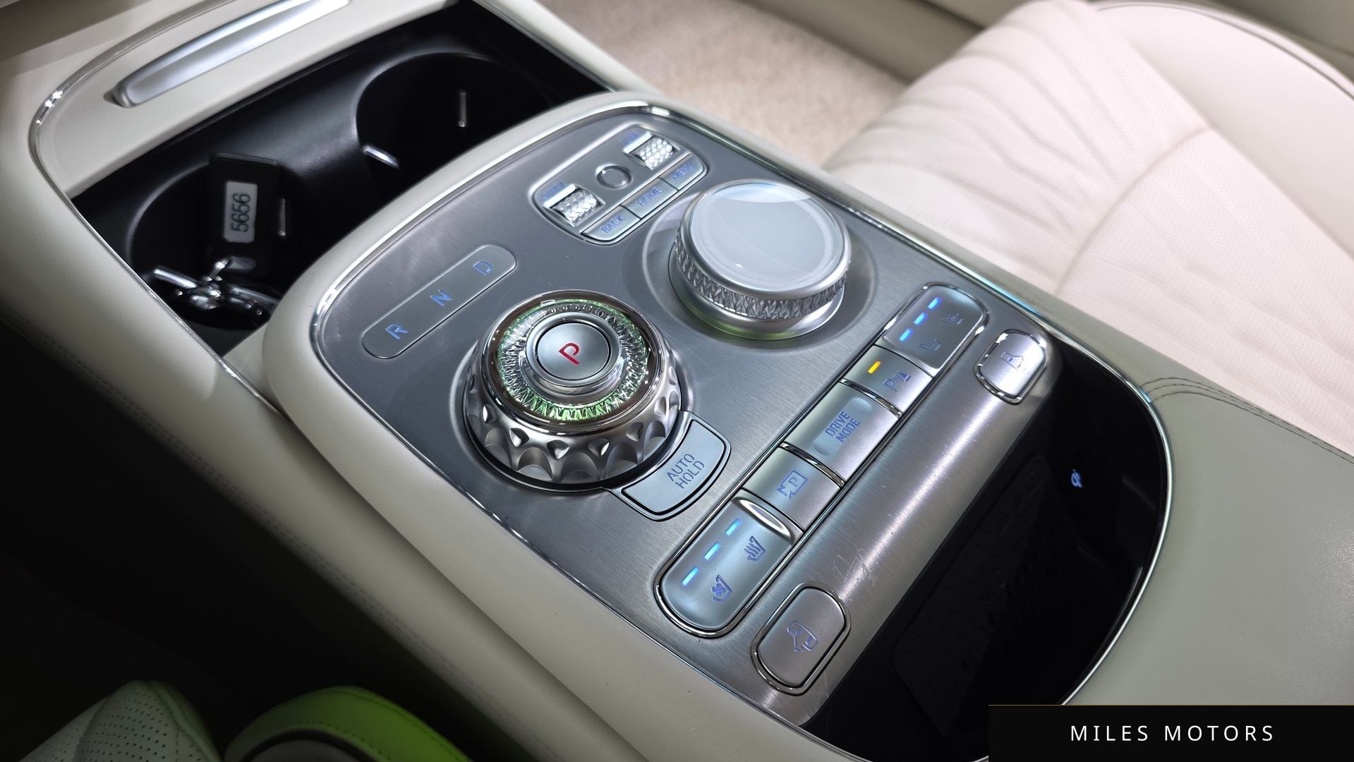 Genesis G90 (RS4) 2023 — миниатюра 12