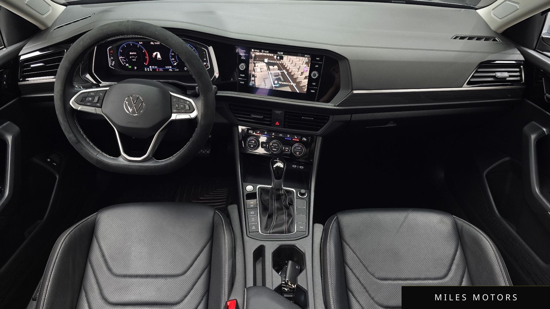Volkswagen Jetta 2023 — миниатюра 10