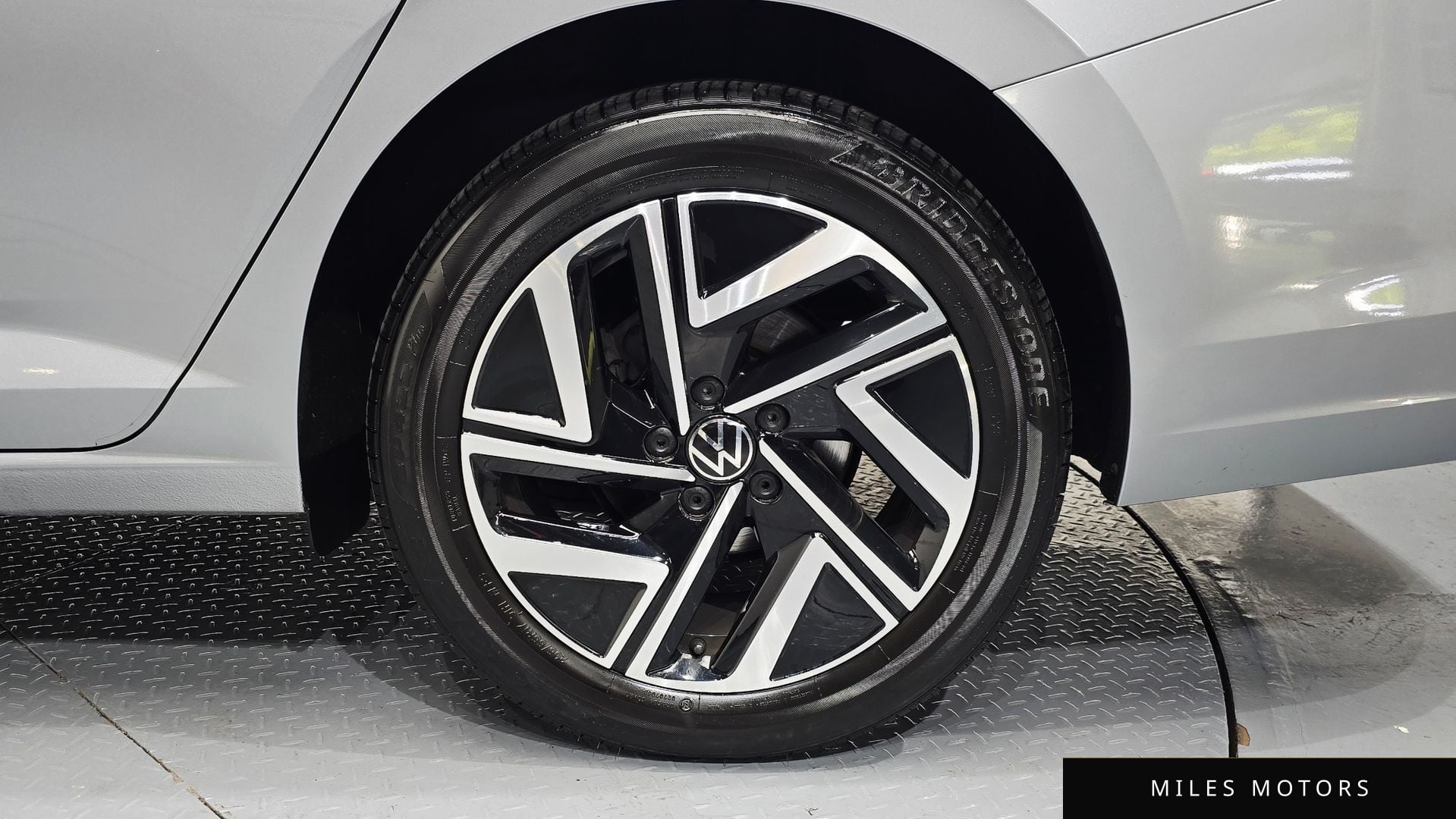 Volkswagen Jetta 2023 — миниатюра 7