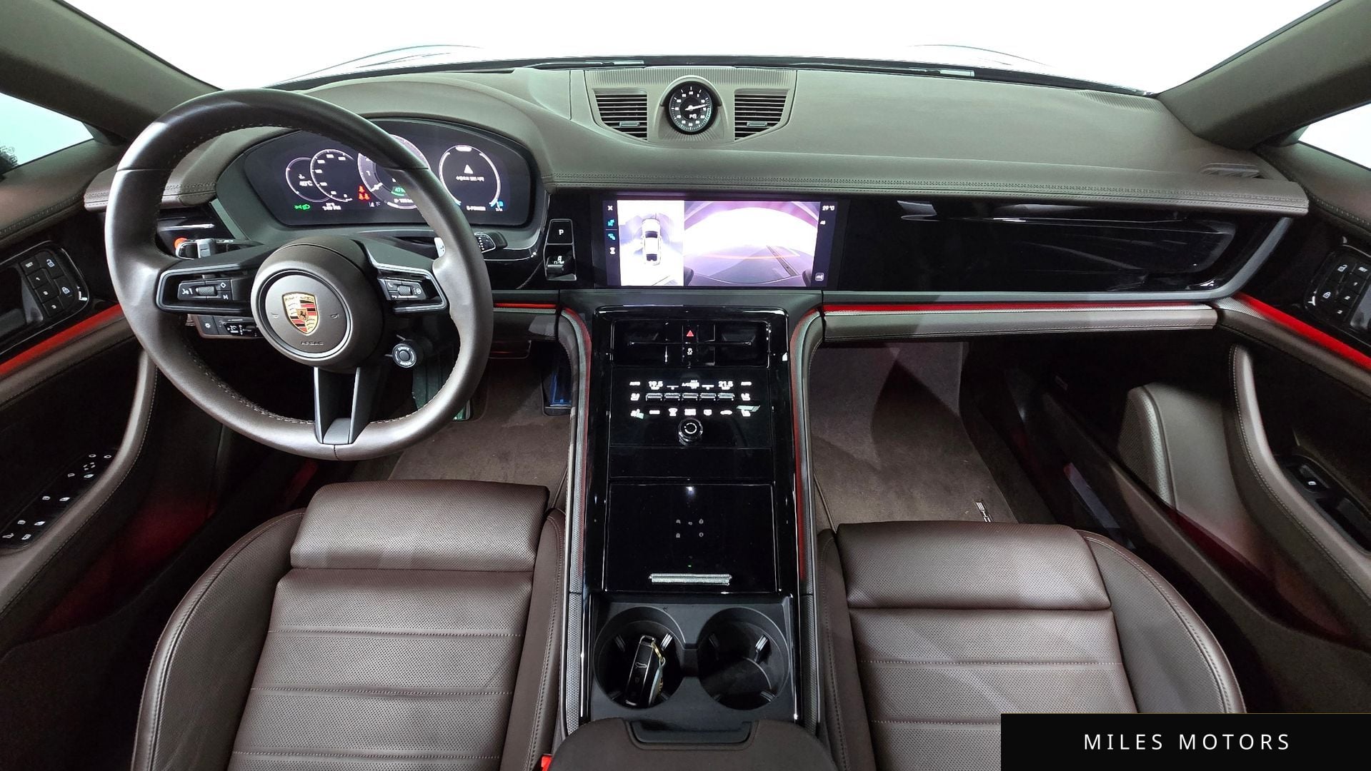 Porsche Panamera 2025 — миниатюра 9