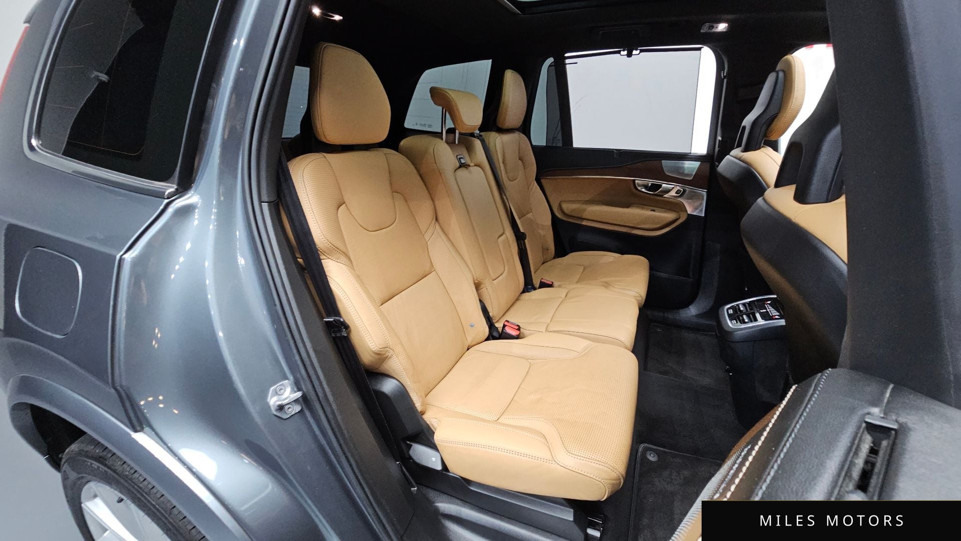 Volvo XC90 2017 — миниатюра 11