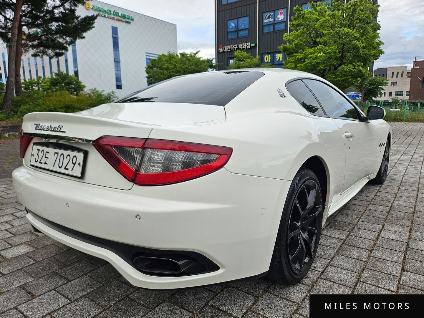 Maserati GranTurismo 2014 — миниатюра 7