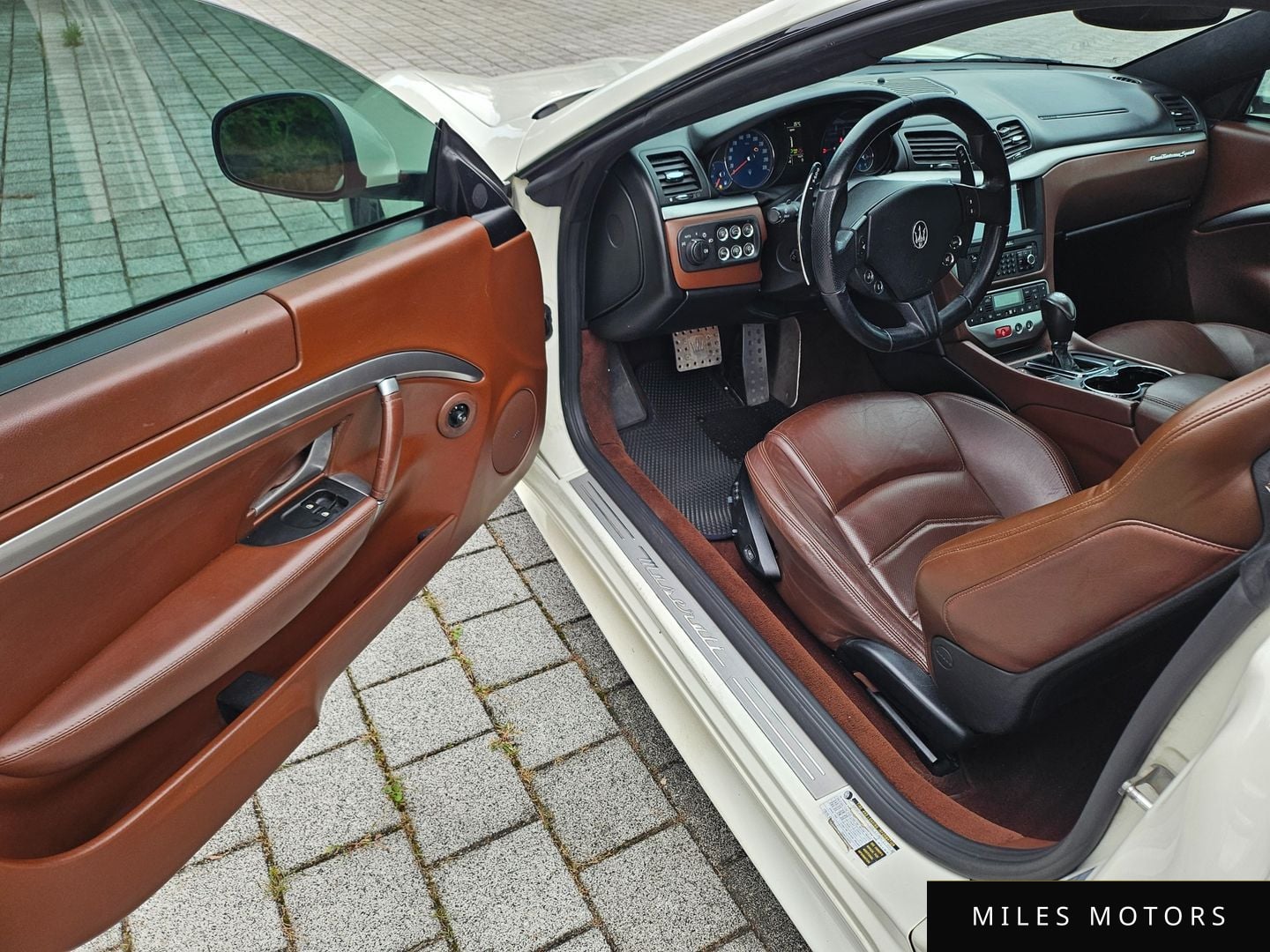 Maserati GranTurismo 2014 — миниатюра 11