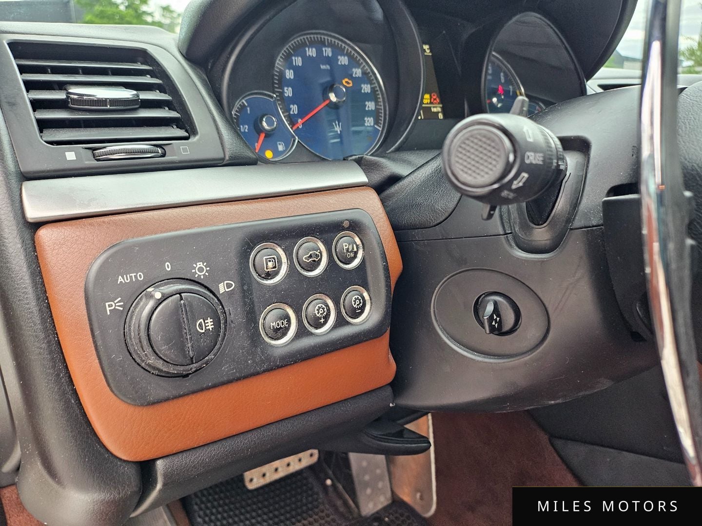 Maserati GranTurismo 2014 — миниатюра 12