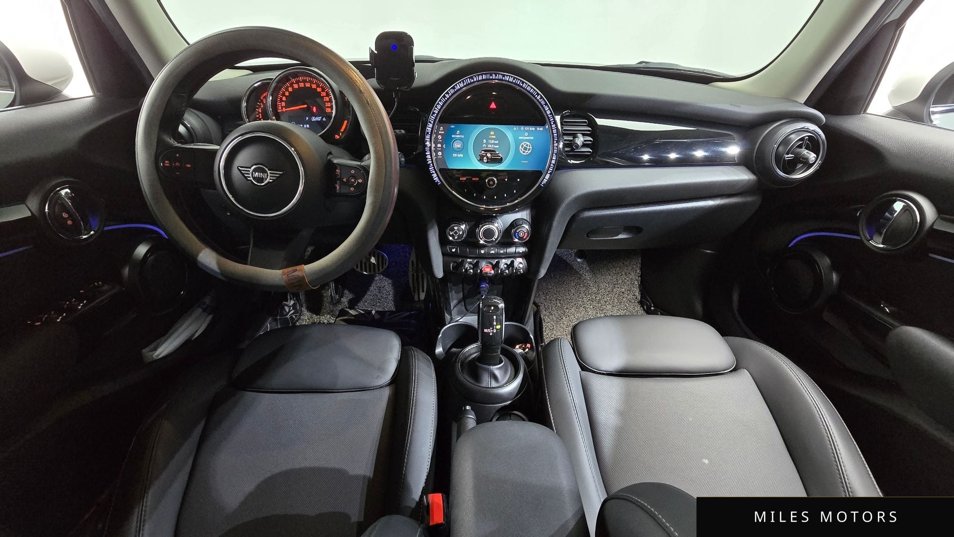 MINI Cooper 2022 — миниатюра 10