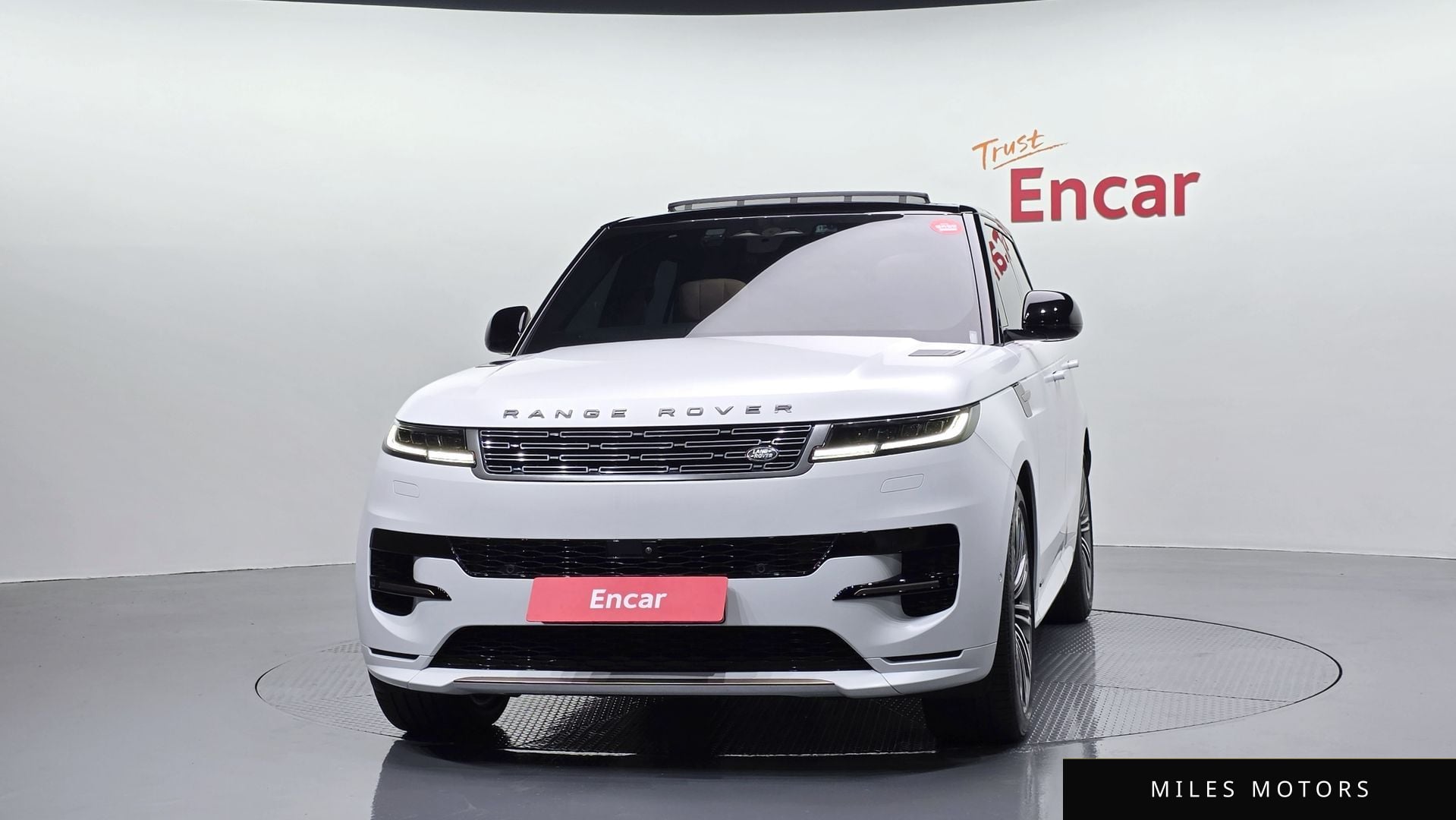 Land Rover Range Rover Sport 2025 — миниатюра 3