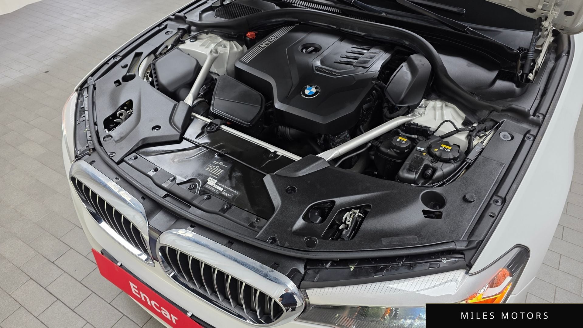 BMW 5 Series (G30) 2020 — миниатюра 6