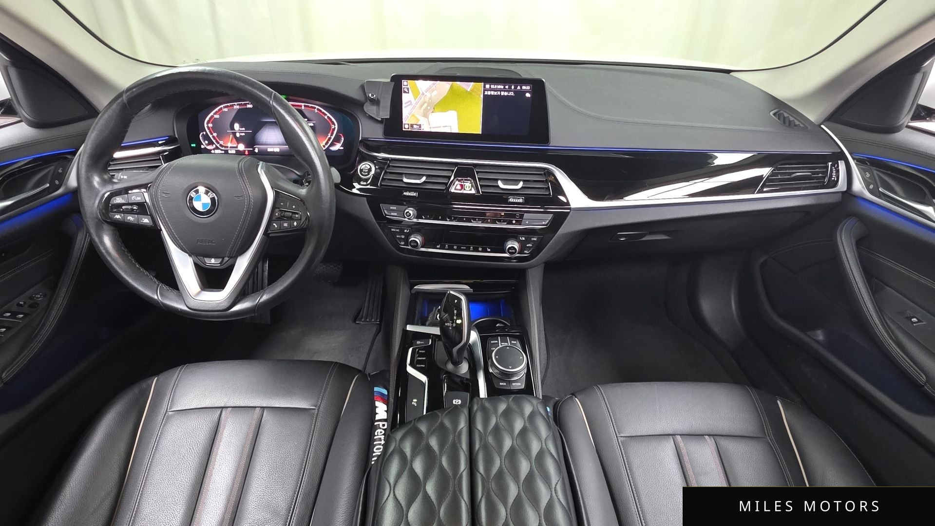 BMW 5 Series (G30) 2020 — миниатюра 10