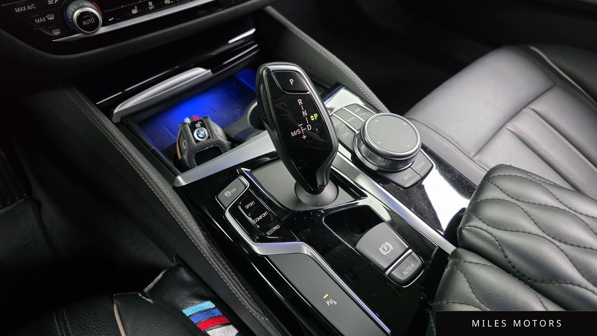 BMW 5 Series (G30) 2020 — миниатюра 12