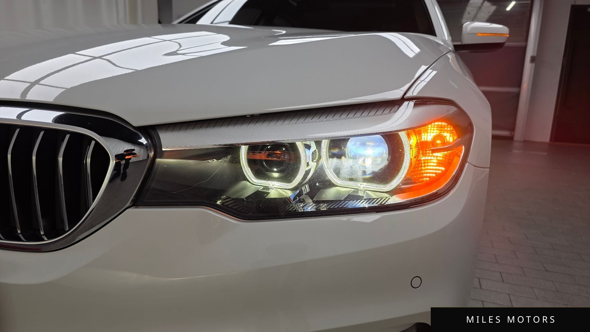 BMW 5 Series (G30) 2020 — миниатюра 8