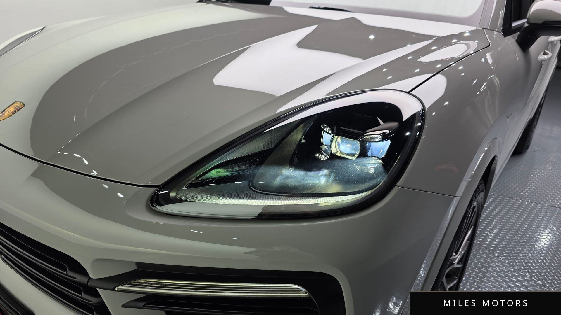Porsche Cayenne 2023 — миниатюра 8