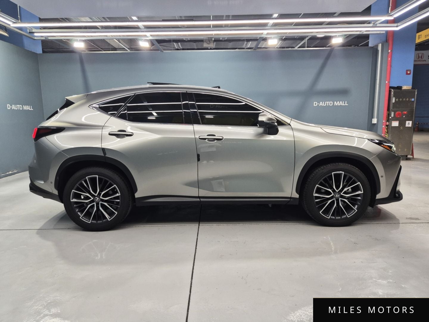Лексус NX350h 2025 — миниатюра 6