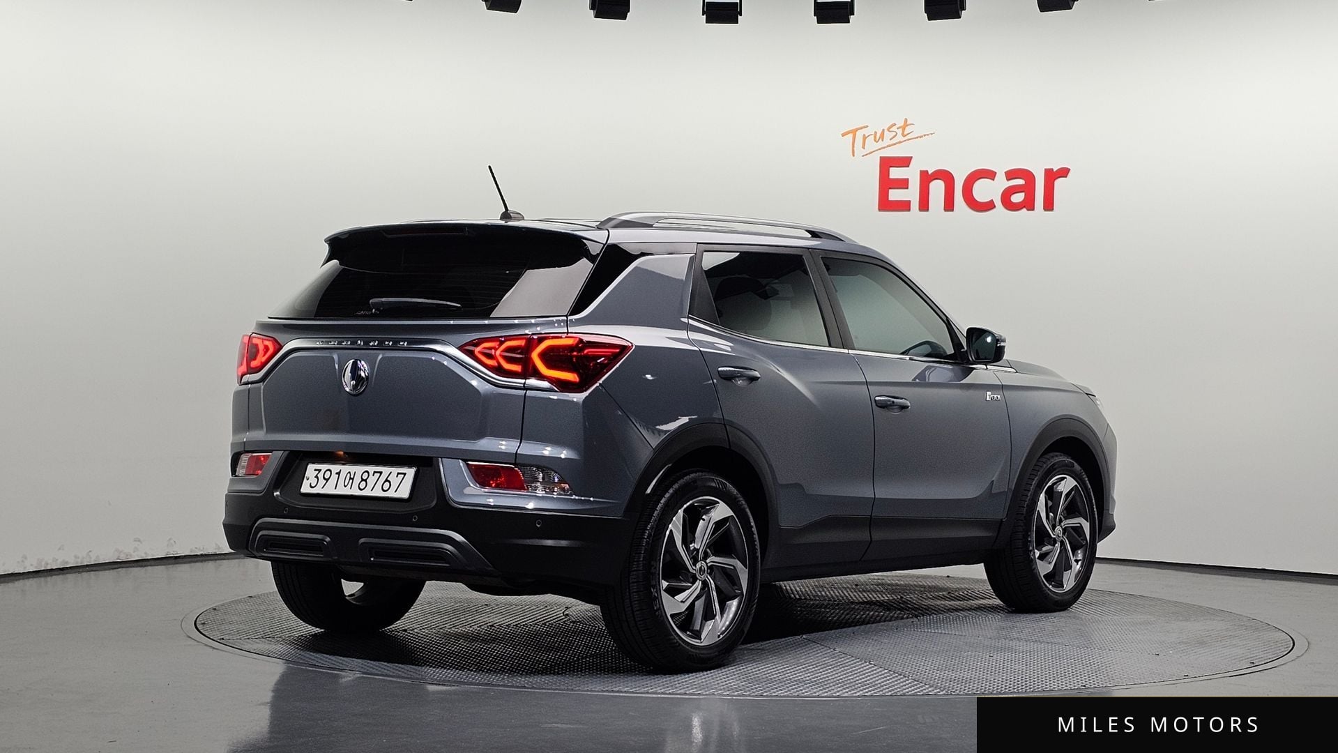 KG Mobility Beautiful Korando 2021 — миниатюра 2