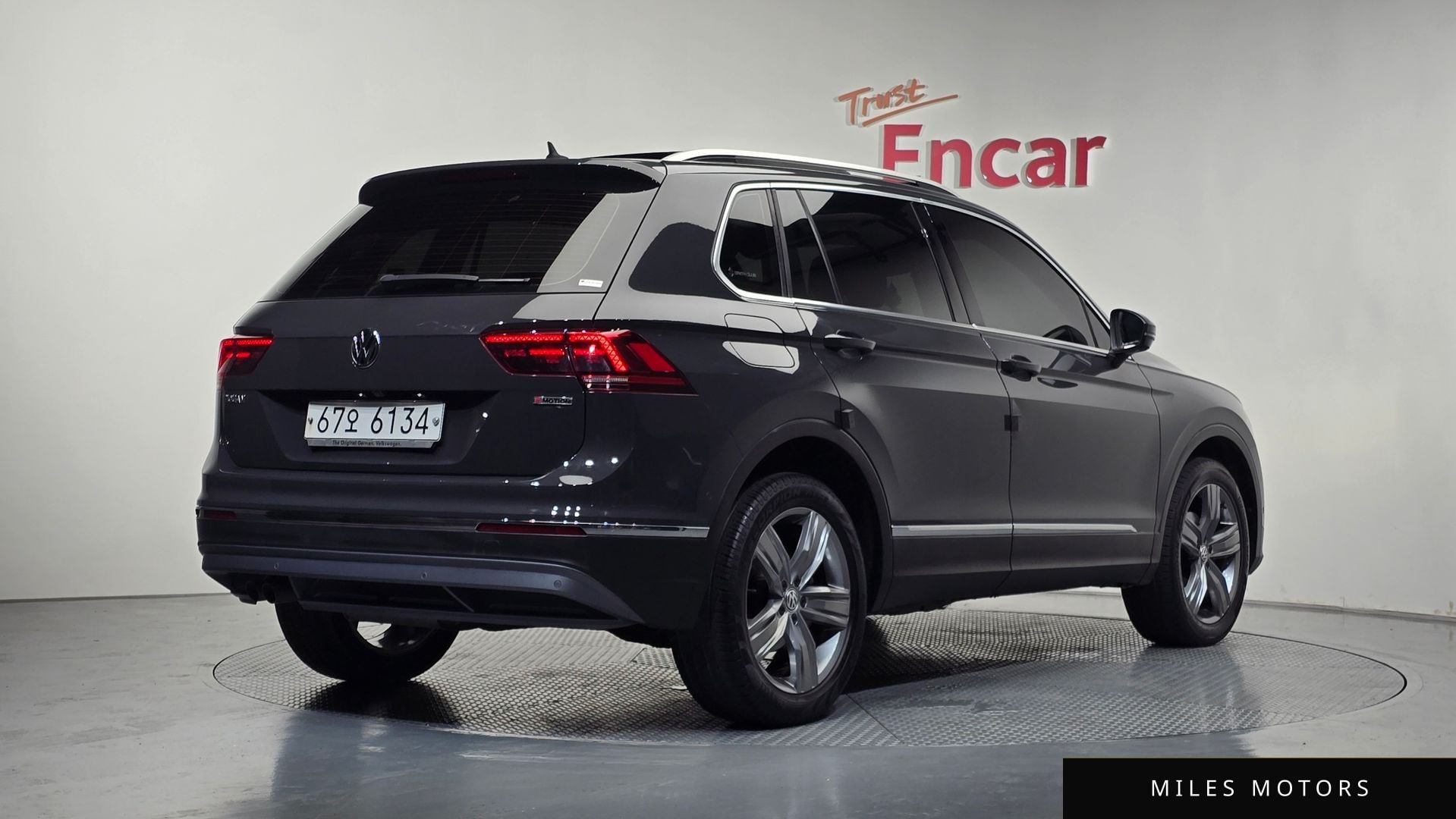 Volkswagen Tiguan 2018 — миниатюра 2