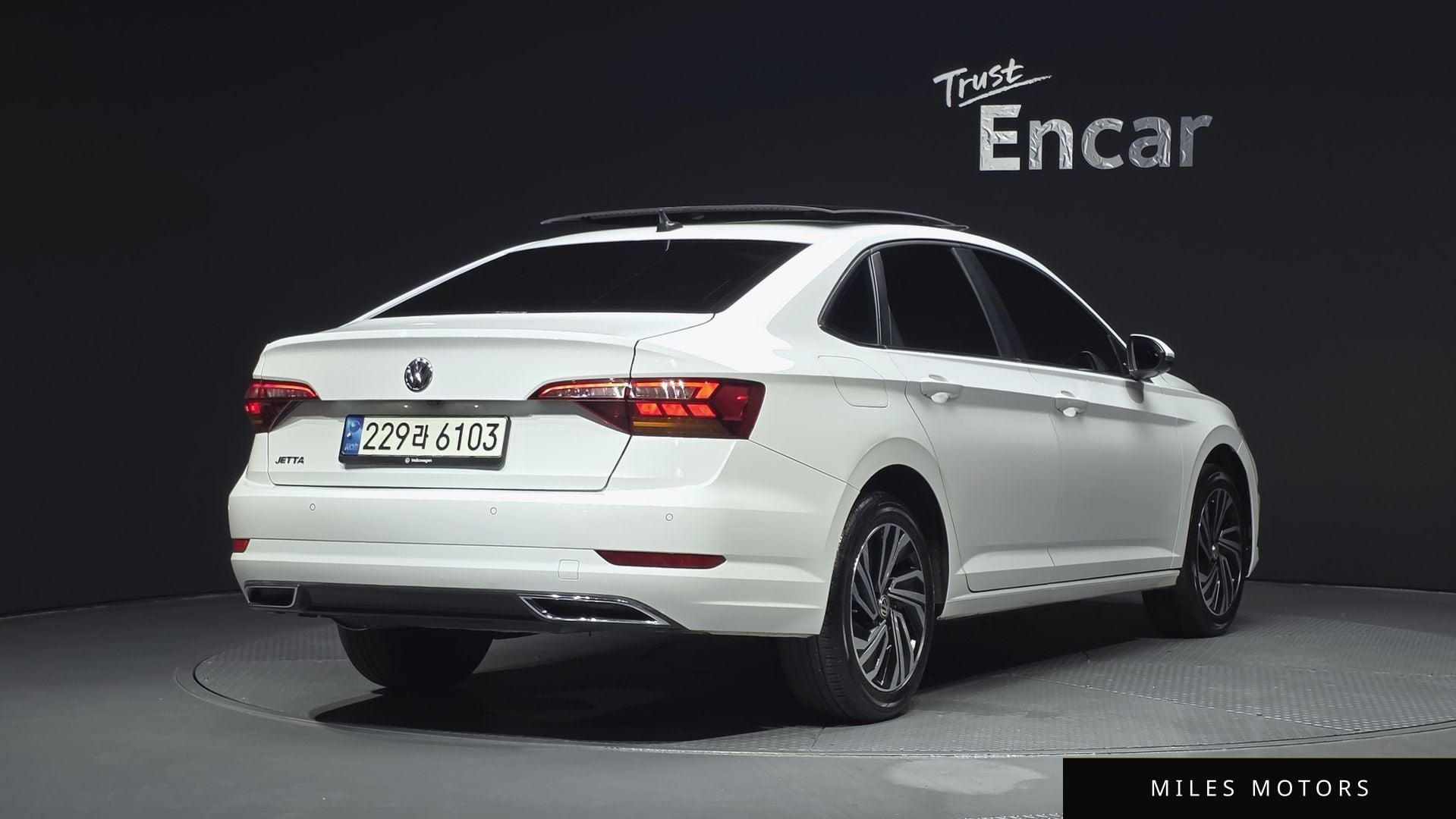 Volkswagen Jetta 2021 — миниатюра 2