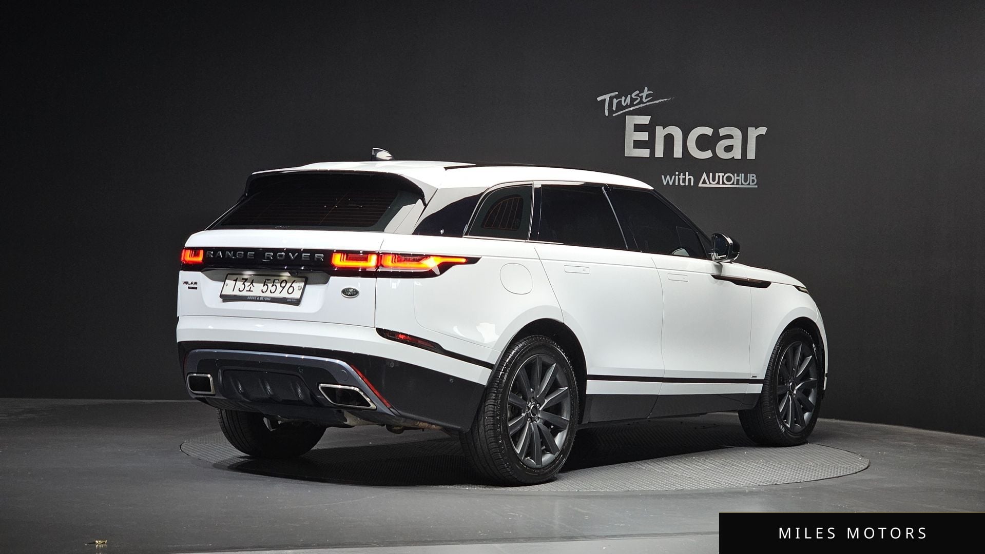 Land Rover Range Rover Velar 2018 — миниатюра 2