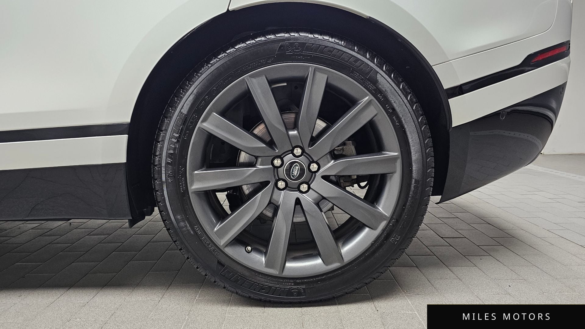 Land Rover Range Rover Velar 2018 — миниатюра 7