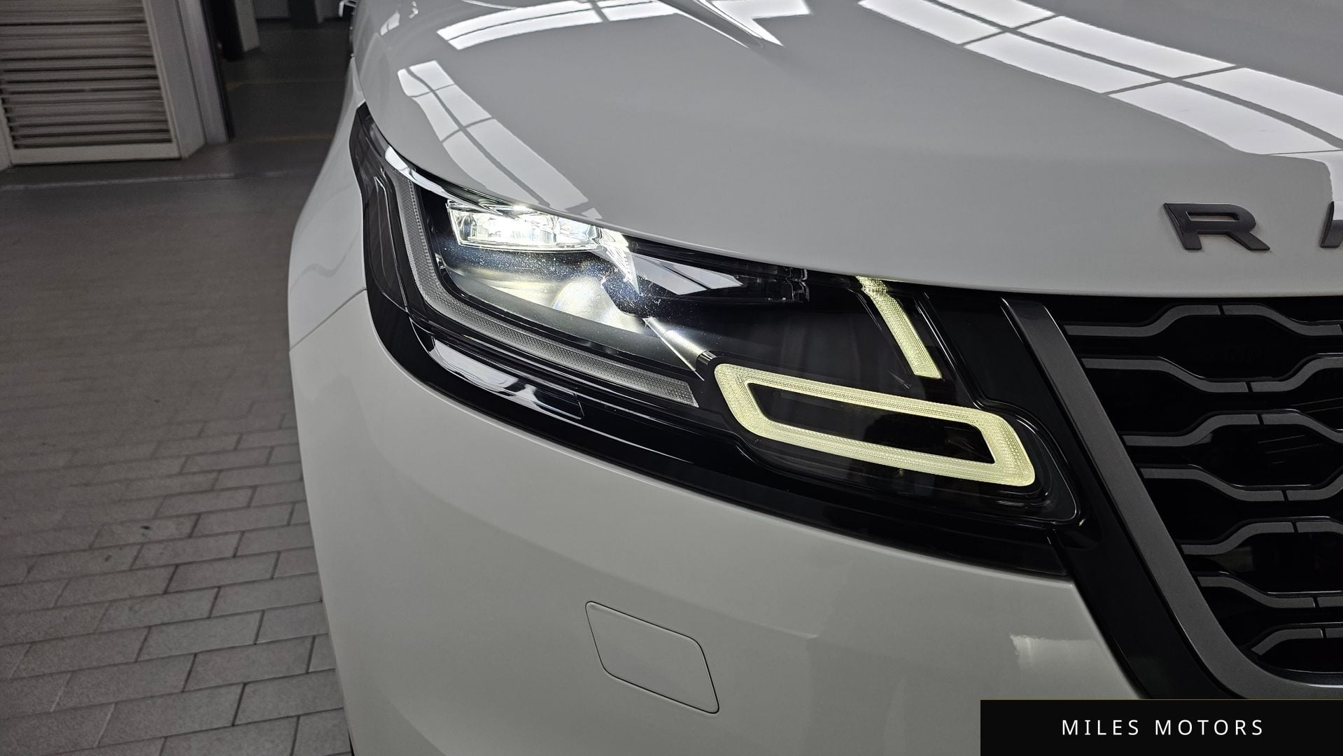 Land Rover Range Rover Velar 2018 — миниатюра 8