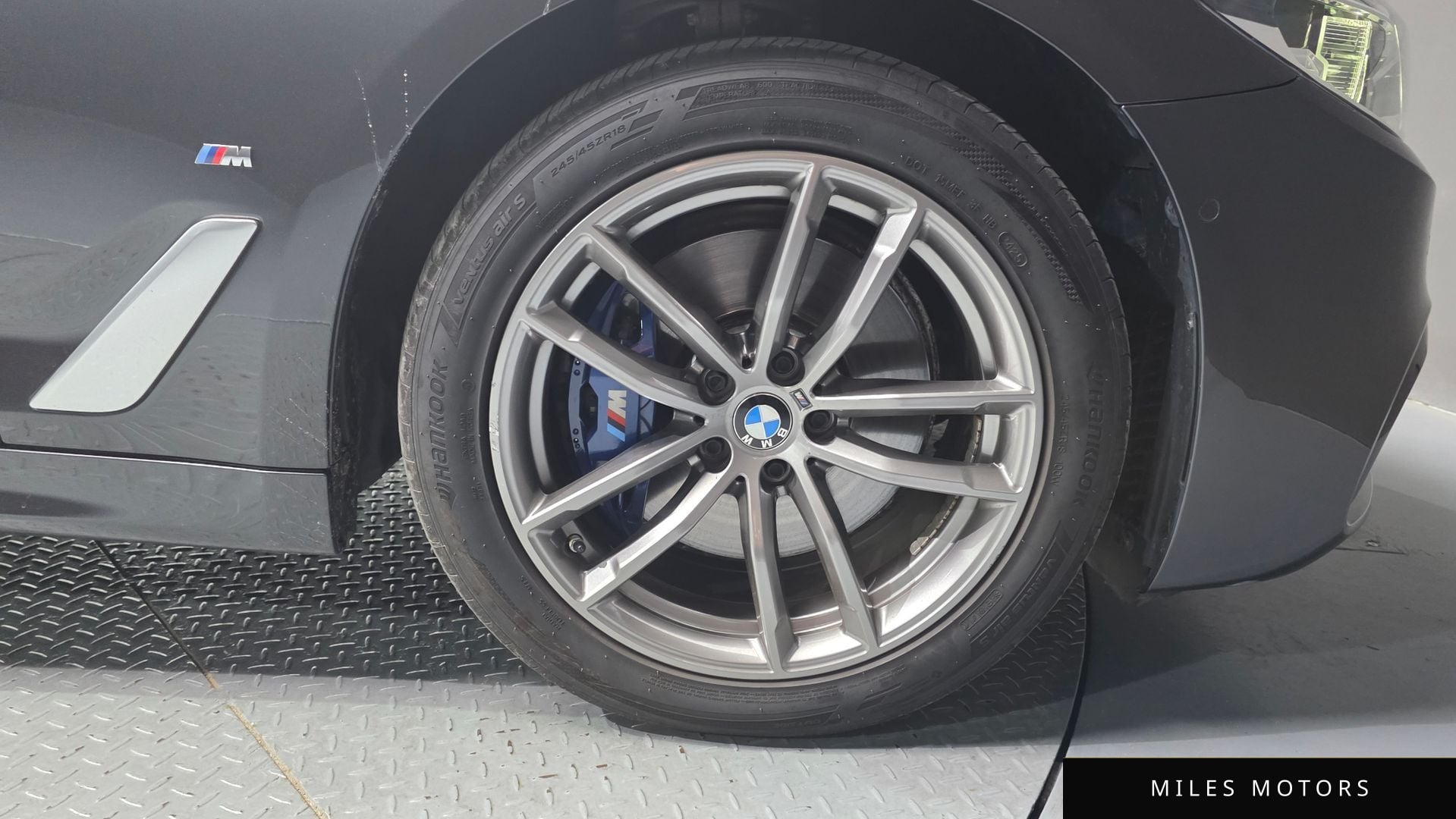 BMW 5 Series (G30) 2020 — миниатюра 7