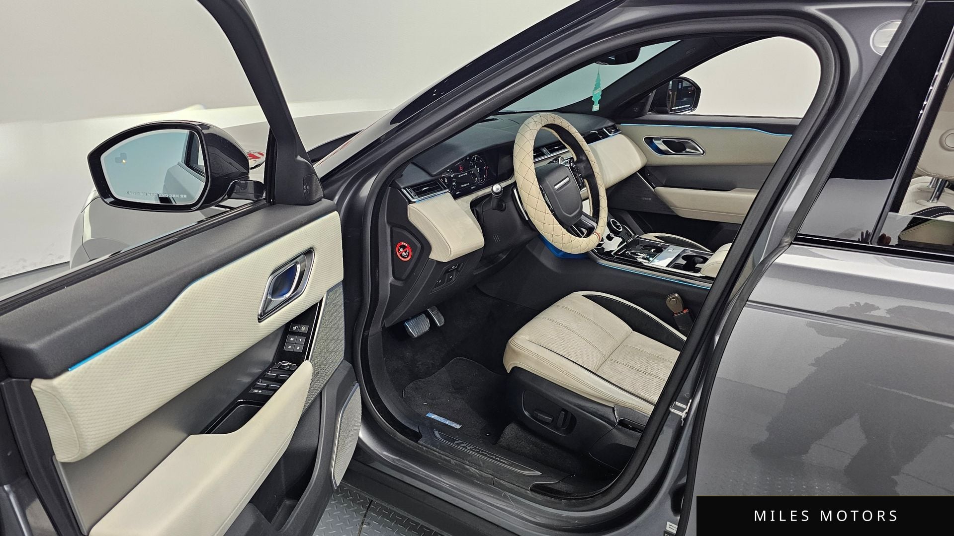 Land Rover Range Rover Velar 2018 — миниатюра 12