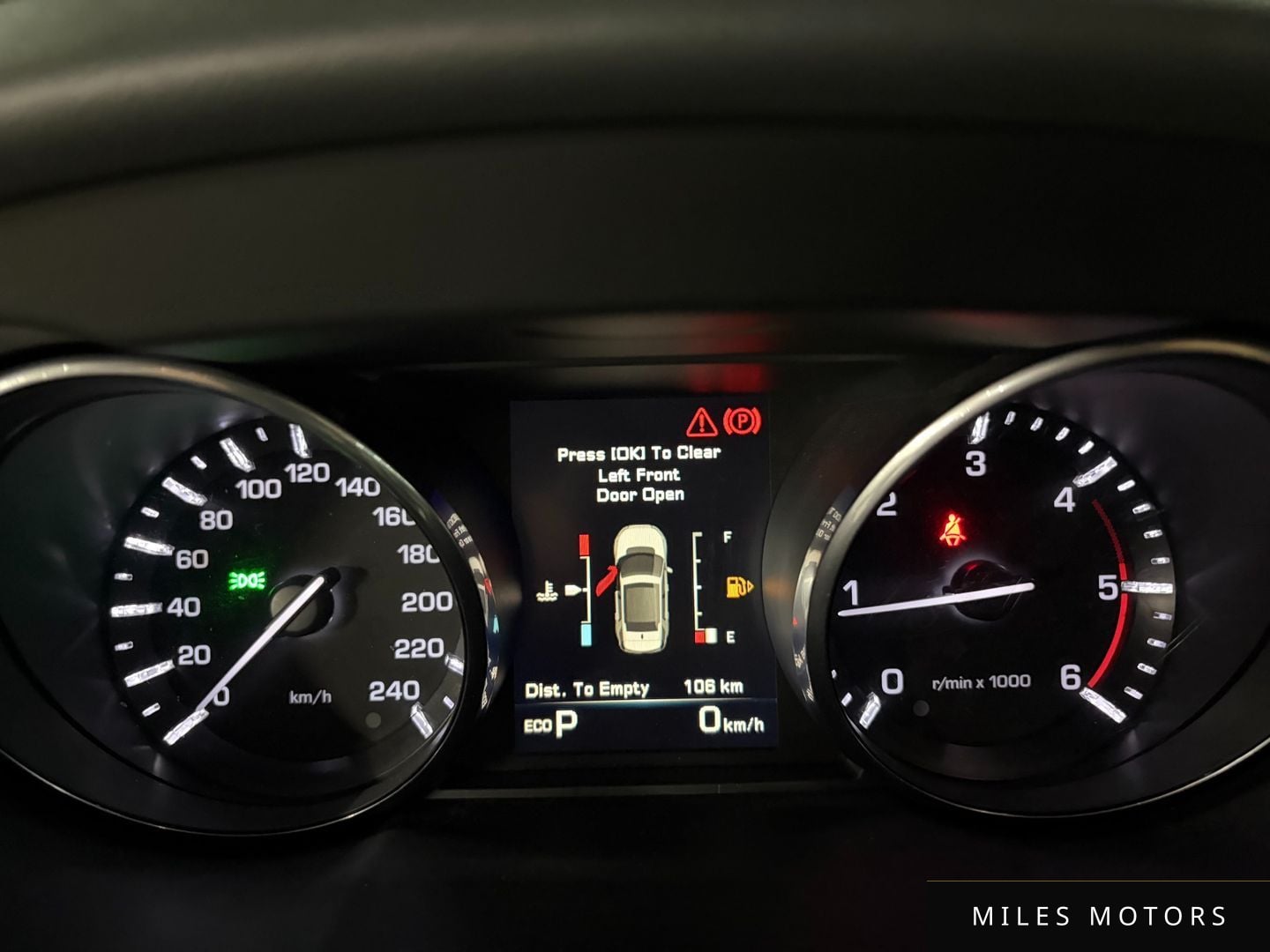 Land Rover Discovery Sport 2016 — миниатюра 3