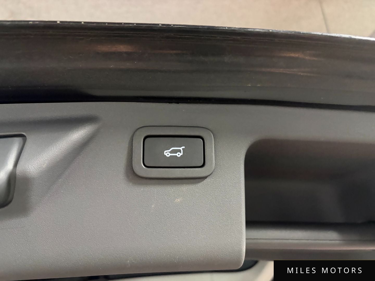 Land Rover Discovery Sport 2016 — миниатюра 10