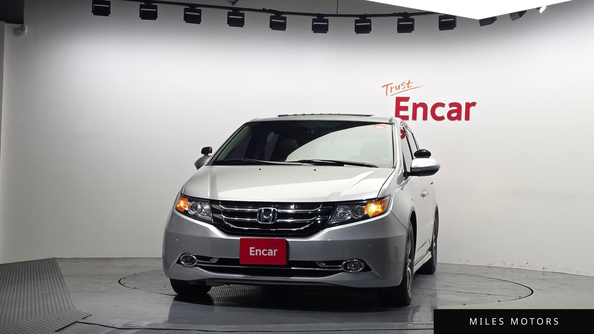 Honda Odyssey 2015 — миниатюра 3