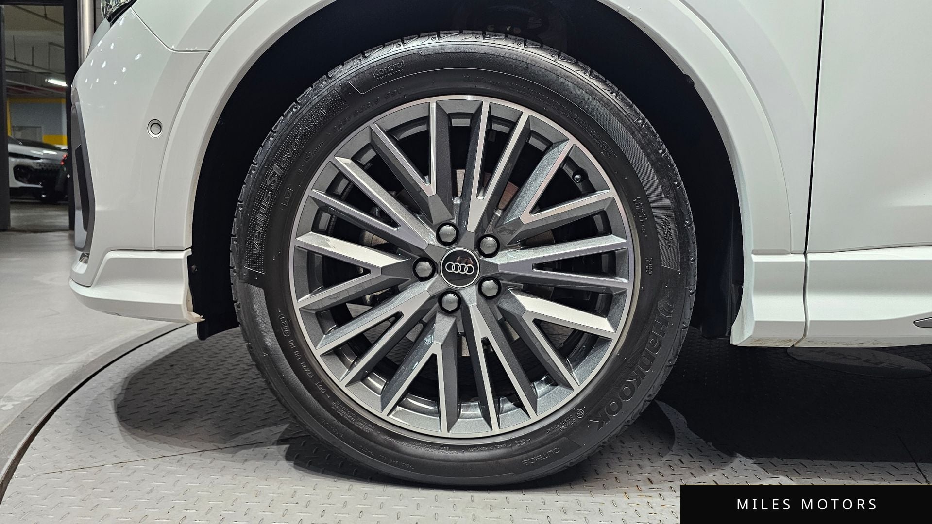 Audi Q3 (F3) 2023 — миниатюра 5